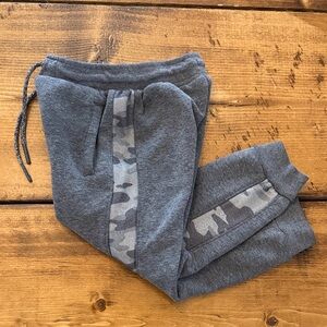 Cabela's Kids Gray Camo Joggers